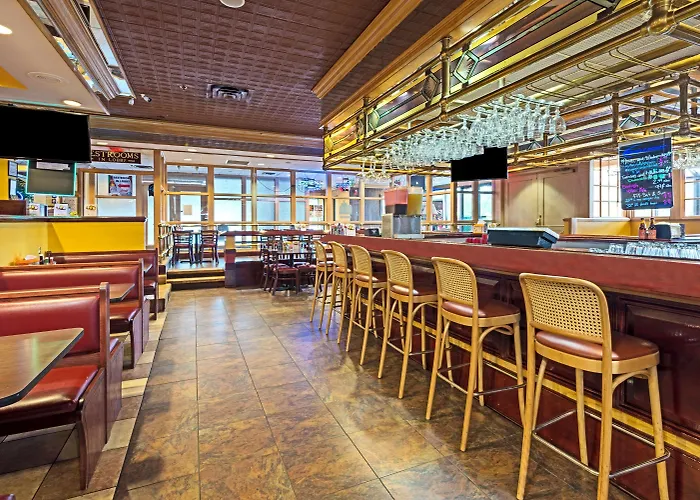 Ramada By Wyndham Louisville North