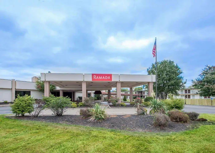 Ramada By Wyndham Louisville North